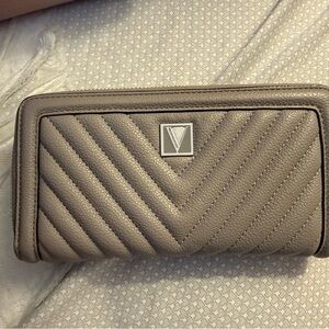 Elegant Gray Quilted Women's wallet victoria secret